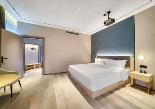 Delight Cinema Deluxe Doppelzimmer [HD 100″ Bildschirm + Haartrockner mit intelligenter Temperaturregelung]