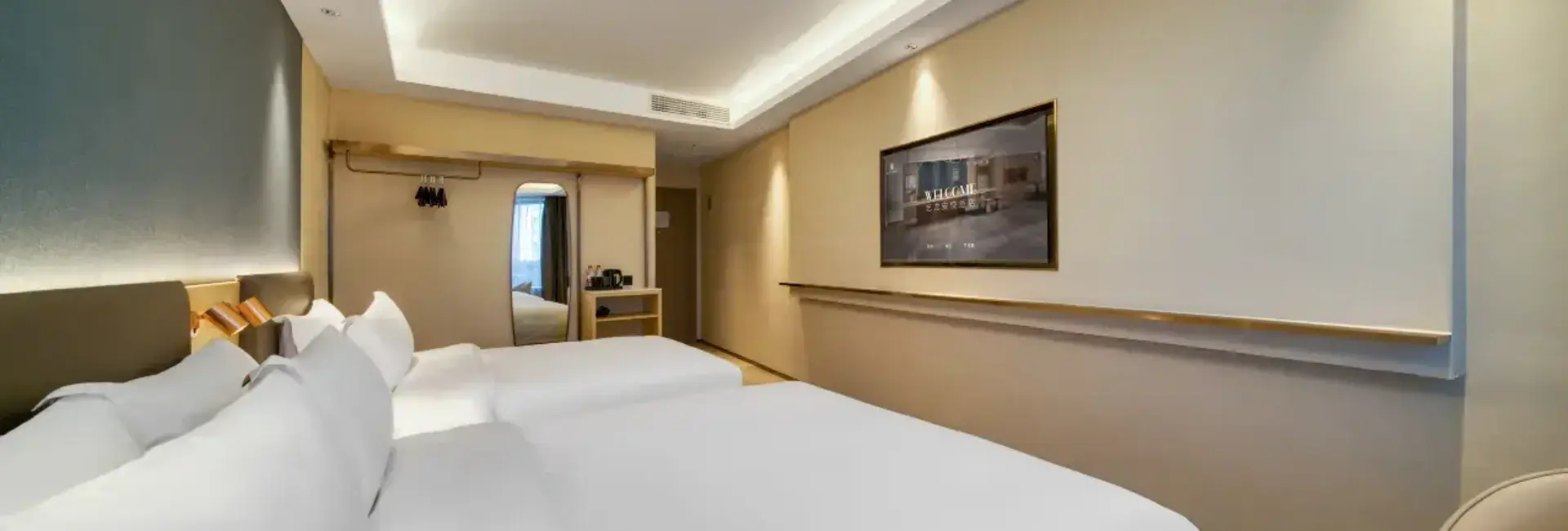 Семейный номер в отеле Delight Residence [Комфортное постельное белье + Умный фен + Латексная подушка с эффектом памяти]