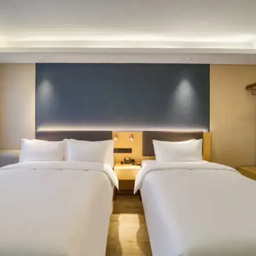 Семейный номер в отеле Delight Residence [Комфортное постельное белье + Умный фен + Латексная подушка с эффектом памяти]