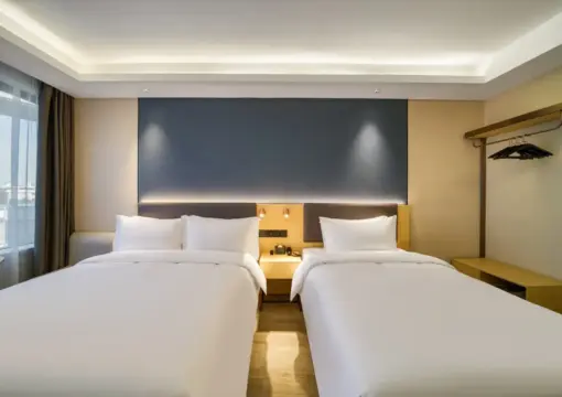 Delight Residence Familienzimmer [Komfortbetten + Intelligenter Haartrockner + Latex-Memory-Kissen]